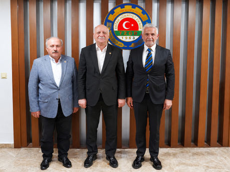 Akça’dan TZOB’a Üst Düzey Ziyaret