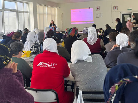 Poyraz Fındık Fabrikası’nda Çalışanlara Aile Eğitimi