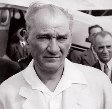 10 Kasım 1938: Milletin Yetim Kaldığı Gün