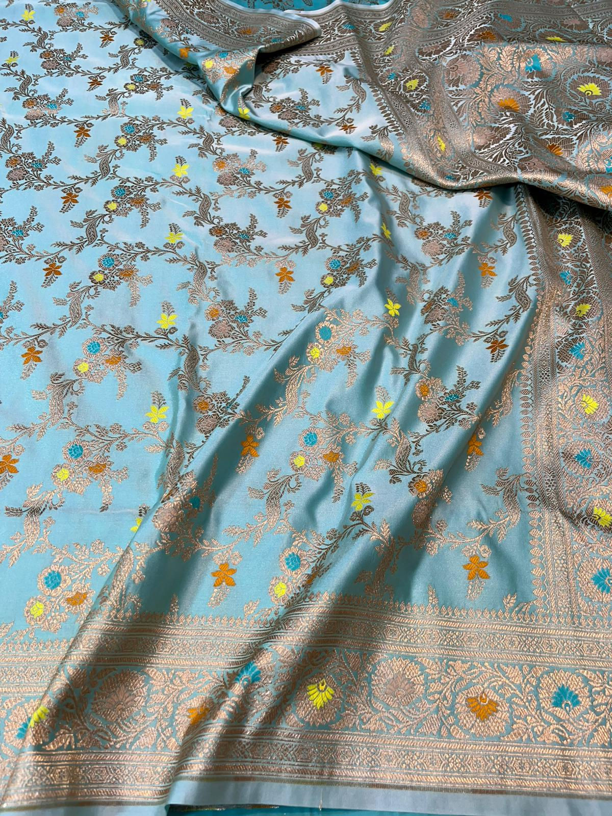 Banarasi mashru handloom Silk code-BSA178