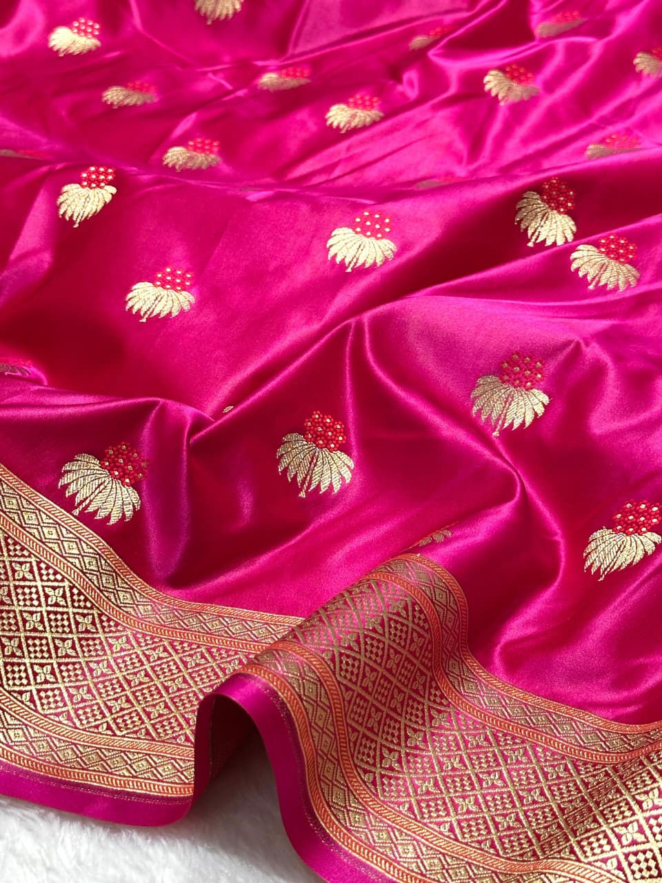 Thumbnail: Banarasi mashru handloom Silk code-BTH199