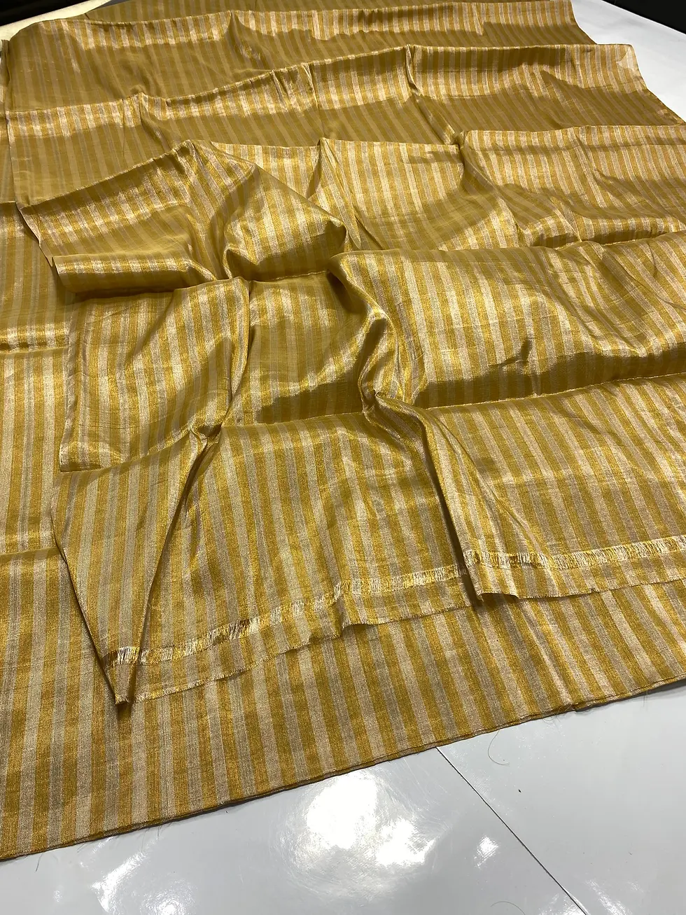Thumbnail: Chanderi Handloom Full Tissue Saree – Code FRI88