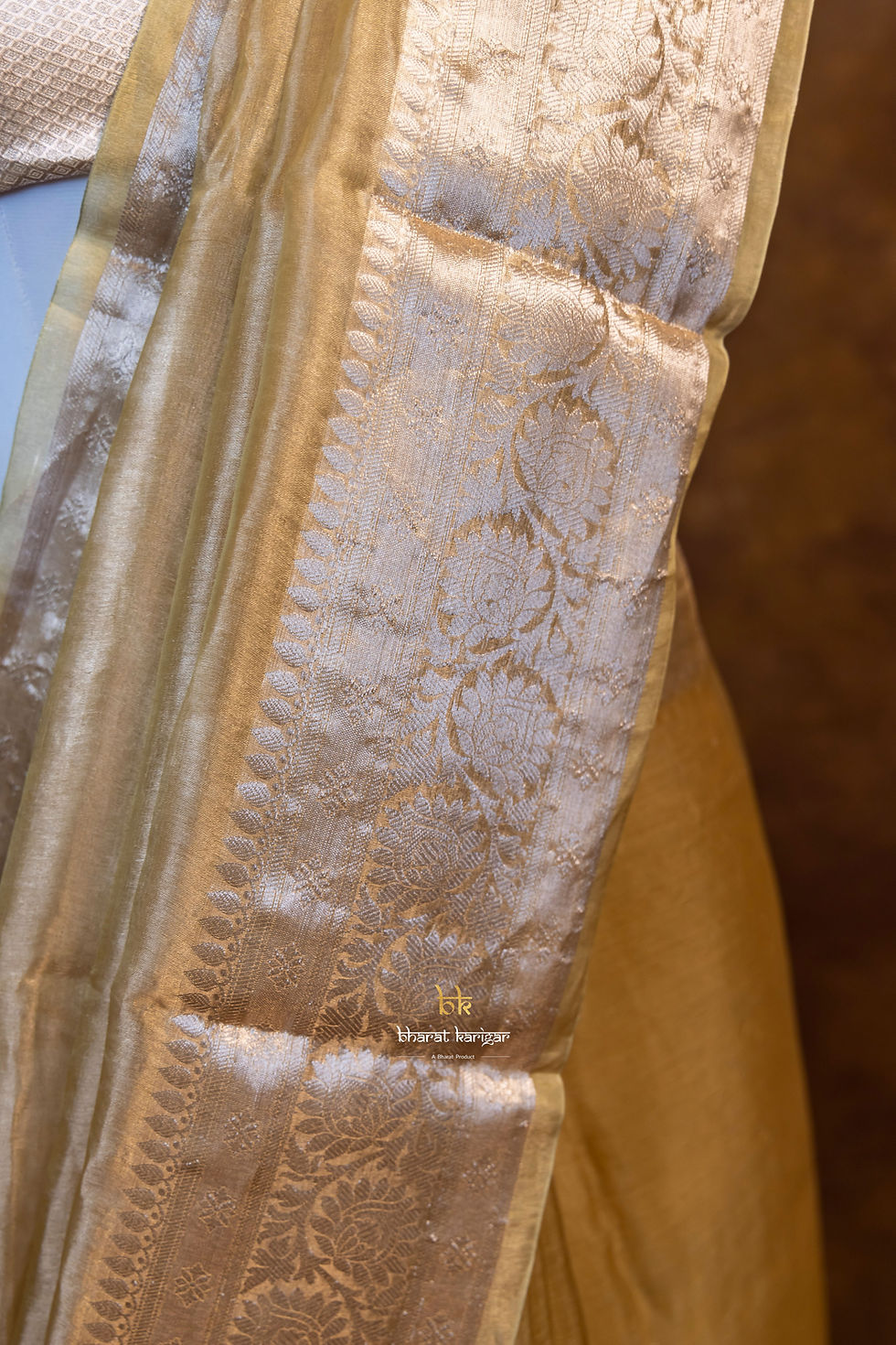 Thumbnail: Banarsi Handloom Pure Tissue Silk code-THE136