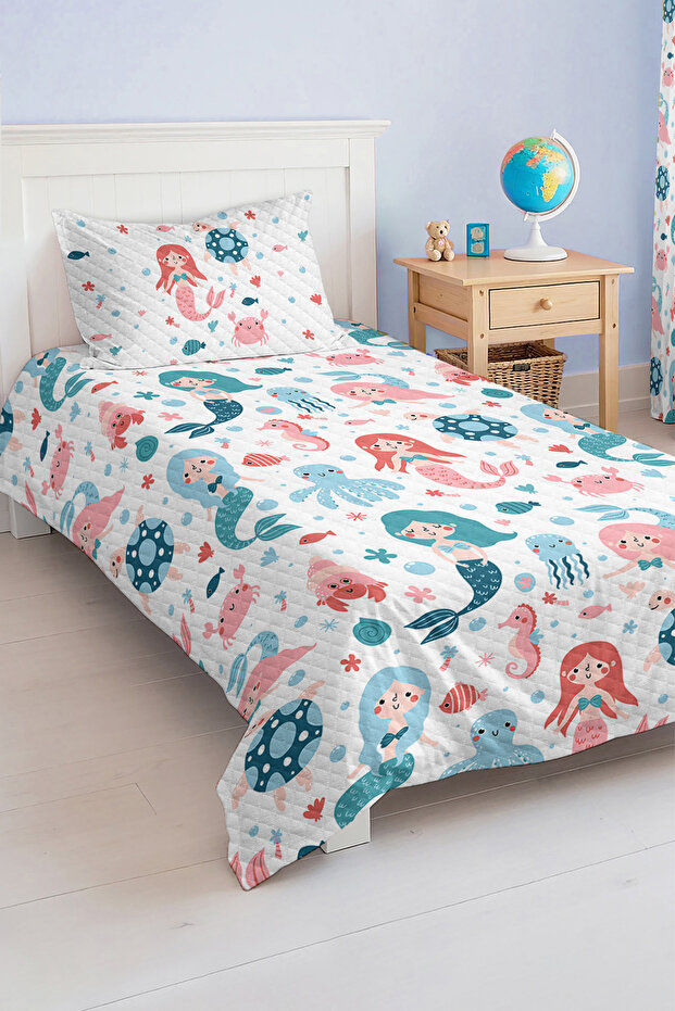 Сет од прекривка и навлака за перница