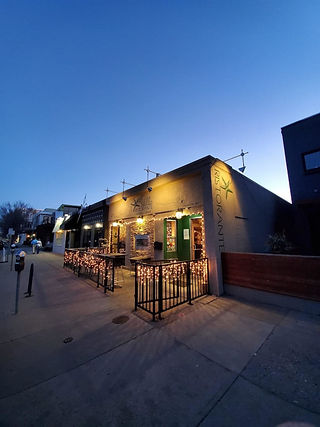Lo Stella Ristorante at night with twinkly lights