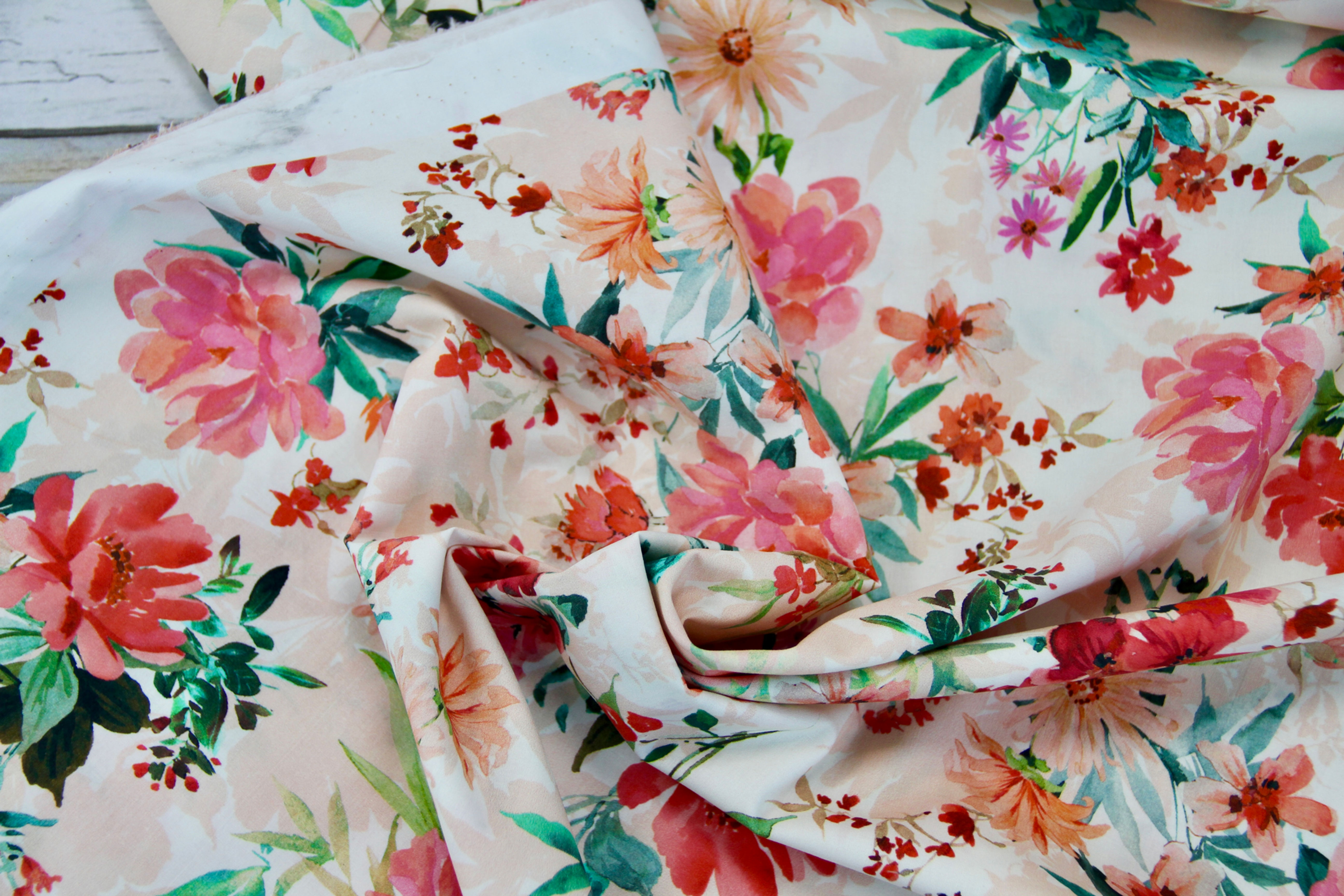 Cotton Lawn - Peach Daydream - 1/2 metre