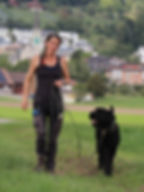 Judith Knüsel bei der Ersatzjagd mit Hund Nuro