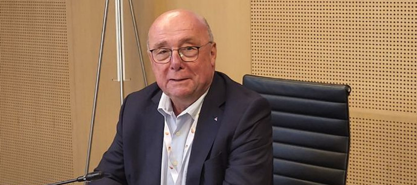 JP Lepine Photo parlement septembre.jpg