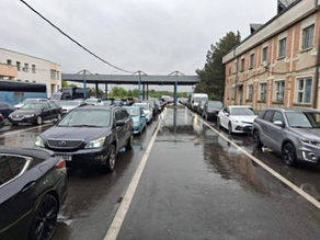 Două ore să trec de vama Sculeni! Faceți ceva!