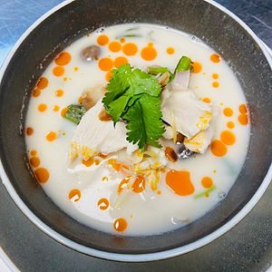 TOM KHA KAI