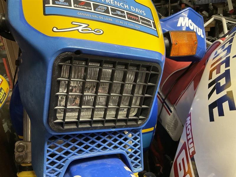 Thumbnail: Grille Phare pour YAMAHA 1VJ TÉNÉRÉ 600 XT 