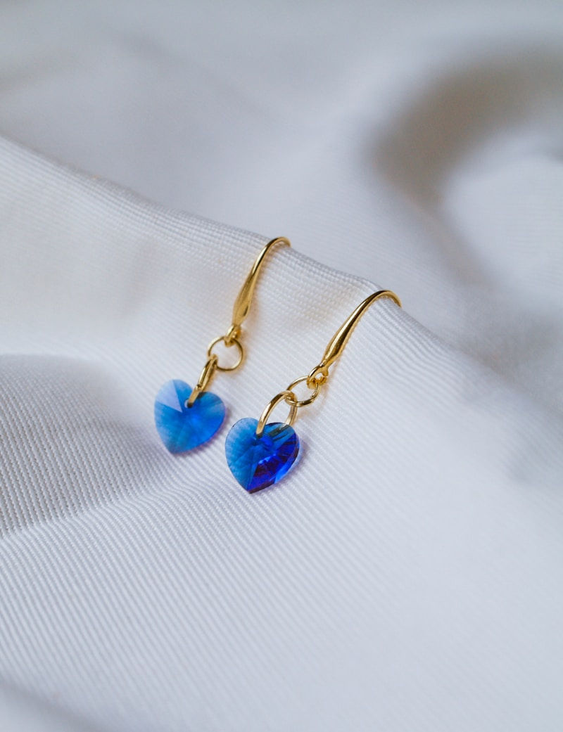 Vintage Chunky Gold Hoop Earrings - ALIORA