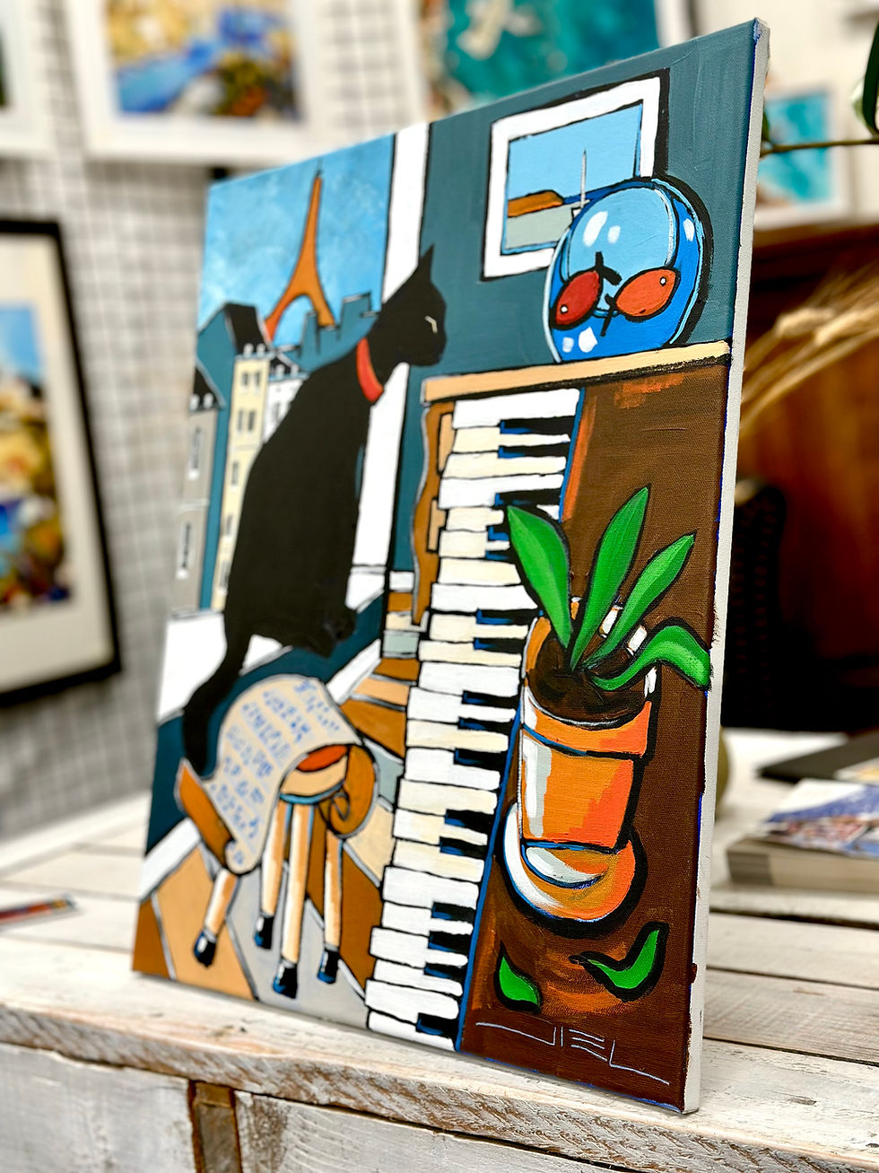 Miniature : Partition au vieux Piano, chat noir et poissons rouges in Paris