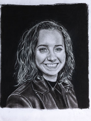 'Charlotte'
Houtskool portret (24x30)