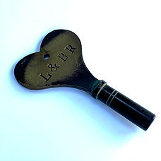 L&BR clock key