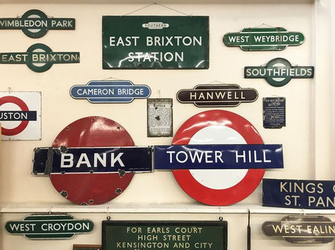 railsigns.jpg