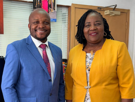 Lang’ata MP Phelix Odiwuor (Jalang'o) and Mama Ida Odinga pose for a photo in a past event/ PHOTO:JALANG'O