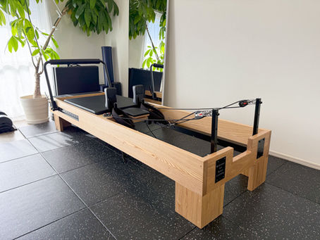 ピラティスマシン リフォーマーを導入しました！