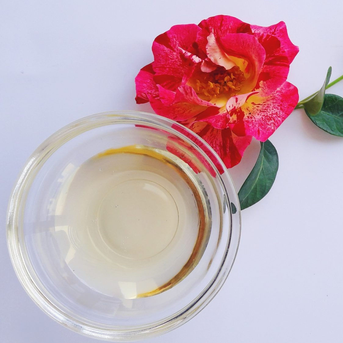 Camellia Seed Oil (100% Organic & Natural))