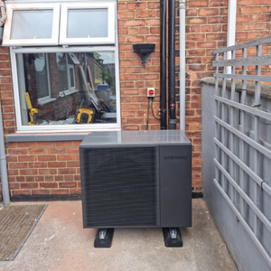 Samsung heat pump & wet system Lincolnshire