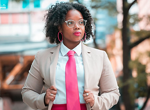 Me_Pink_Tie_1.jpeg