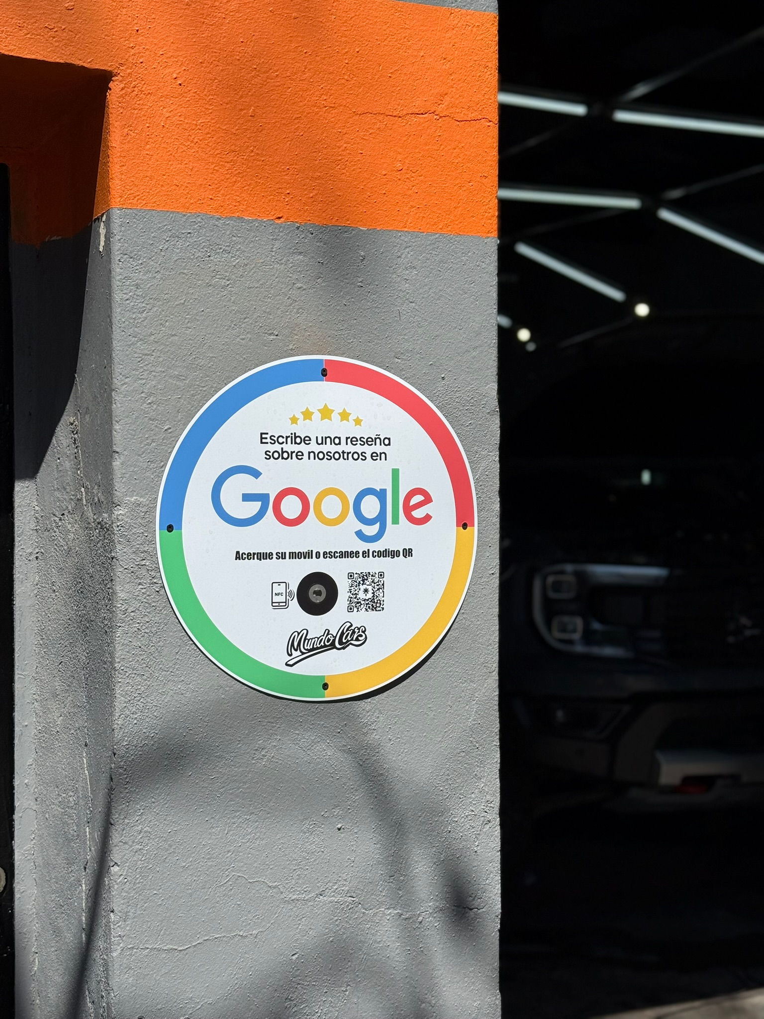 Cartel Reviews Google Exterior 40cm