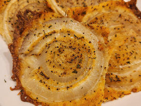 These Hippy Cheesy Onion Crisps are crunchy, cheesy, super savory, and ridiculously easy to make—no deep frying, no guilt, just pure snack magic.