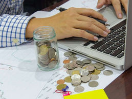 Business Investments vs Fund Units: Which Portugal Golden Visa Option is Right For You?