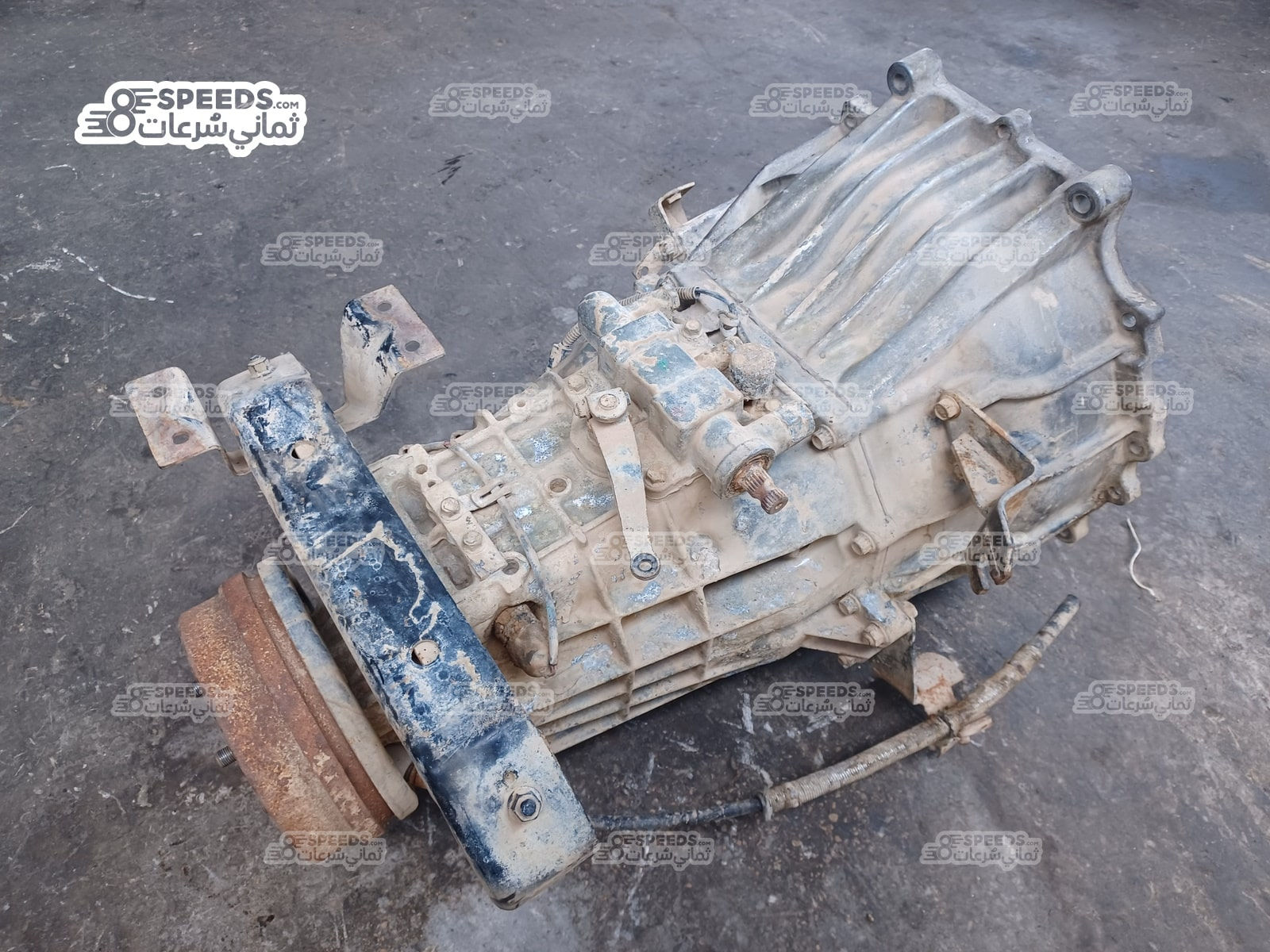 قير ميتسوبيشي دينا روزا 2012 مستخدم