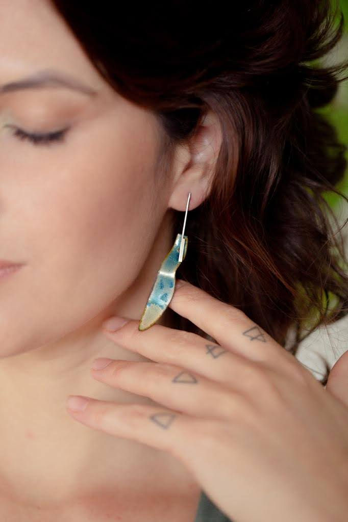 Miniatura: Brinco Odoya desigual 02