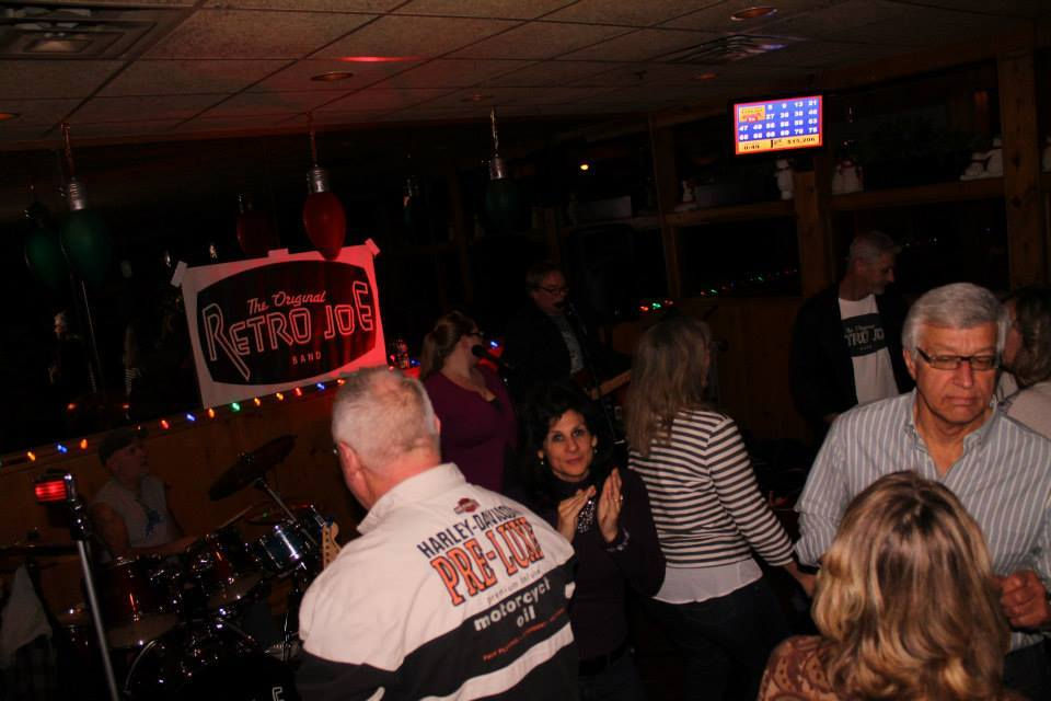 dancin R Club.jpg