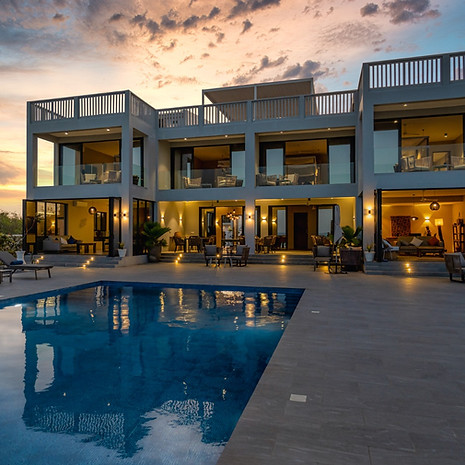 Zanzibar luxury beach villa for sale 4 bedrooms in the Jambiani region of zanzibar