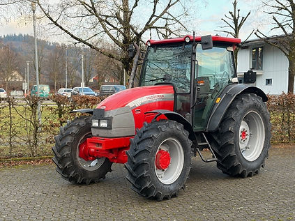 McCormick C95max (1).jpg