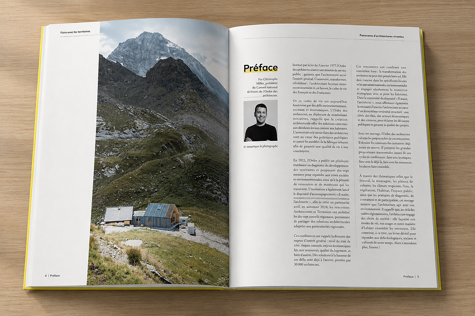 Double-page de l'ouvrage