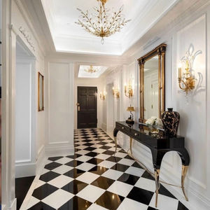 Summit Entrance Hall