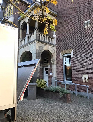 Bezorging vrijburg textiel service.jpg