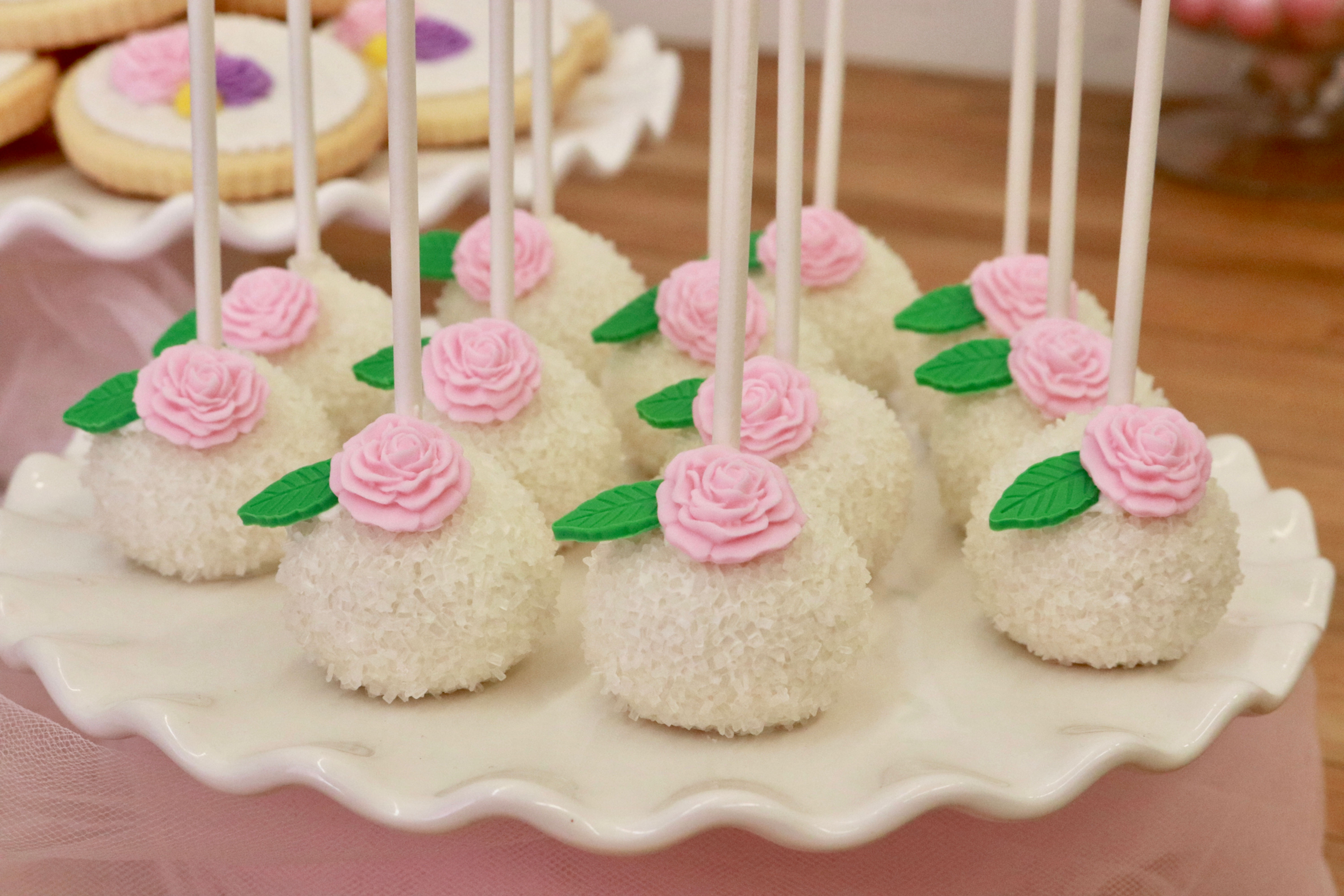 "Dozen Roses" cake pops