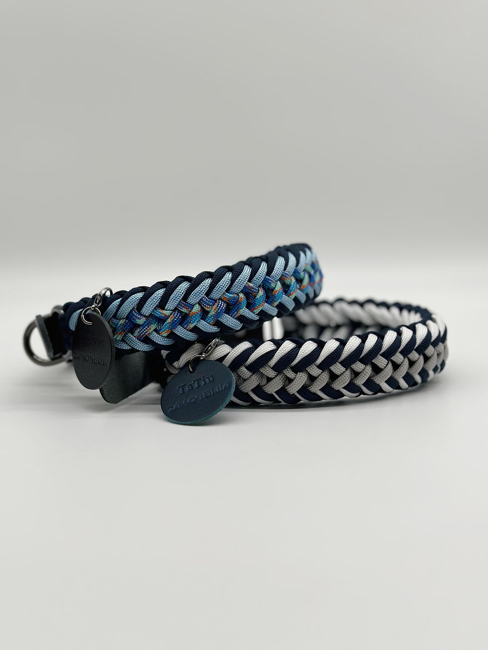 Thumbnail: LUXUS Paracord Adjustable Collar
