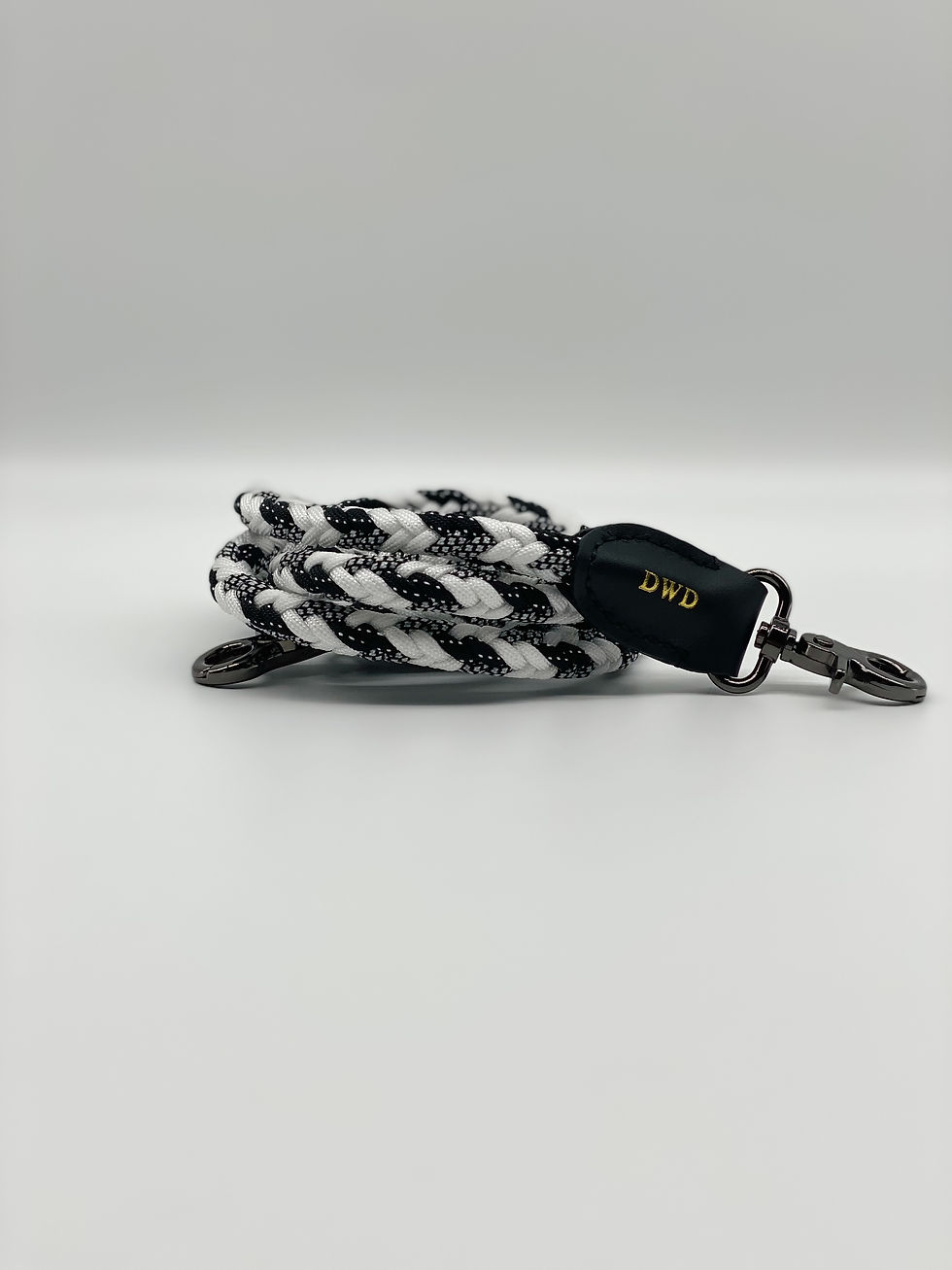 Thumbnail: TEXO Paracord Regular Leash (120cm)