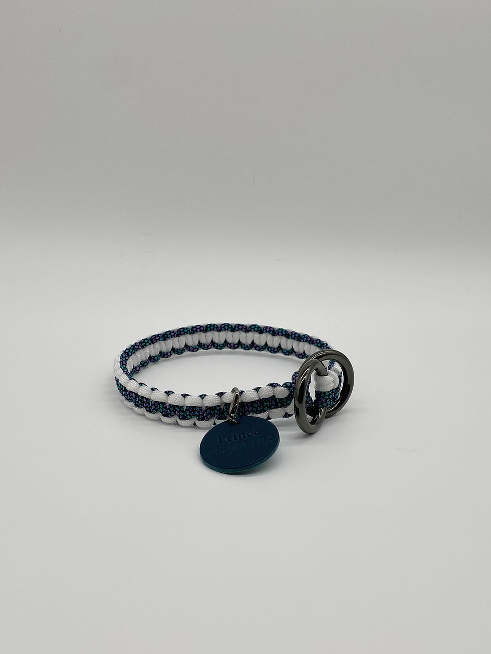 Thumbnail: APRICUS Paracord Slip Collar