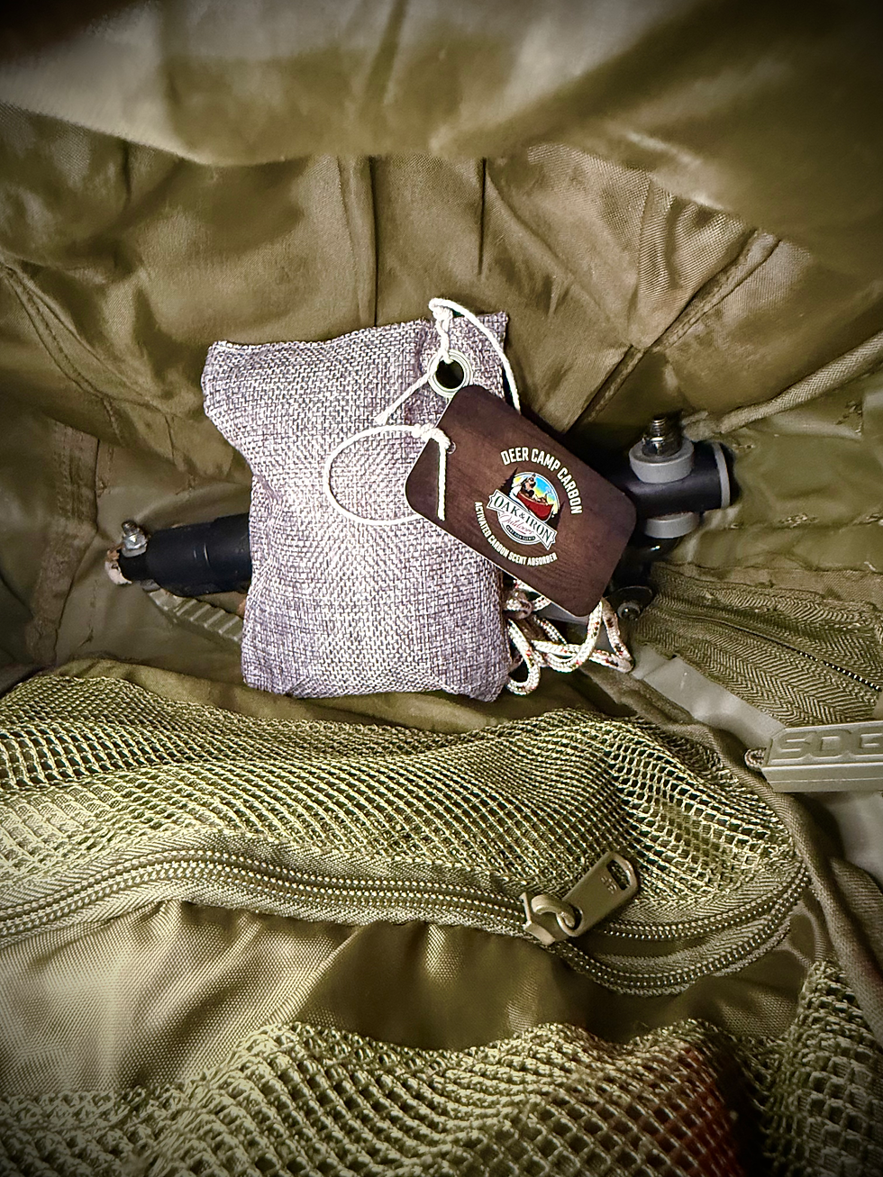 Thumbnail: Deer Camp Carbon