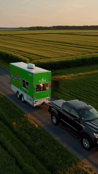 20250301_1639_Ford Ranger Adventure_simple_compose_01jn95sbkwekx9sq5d3kw9mnzm (1).gif