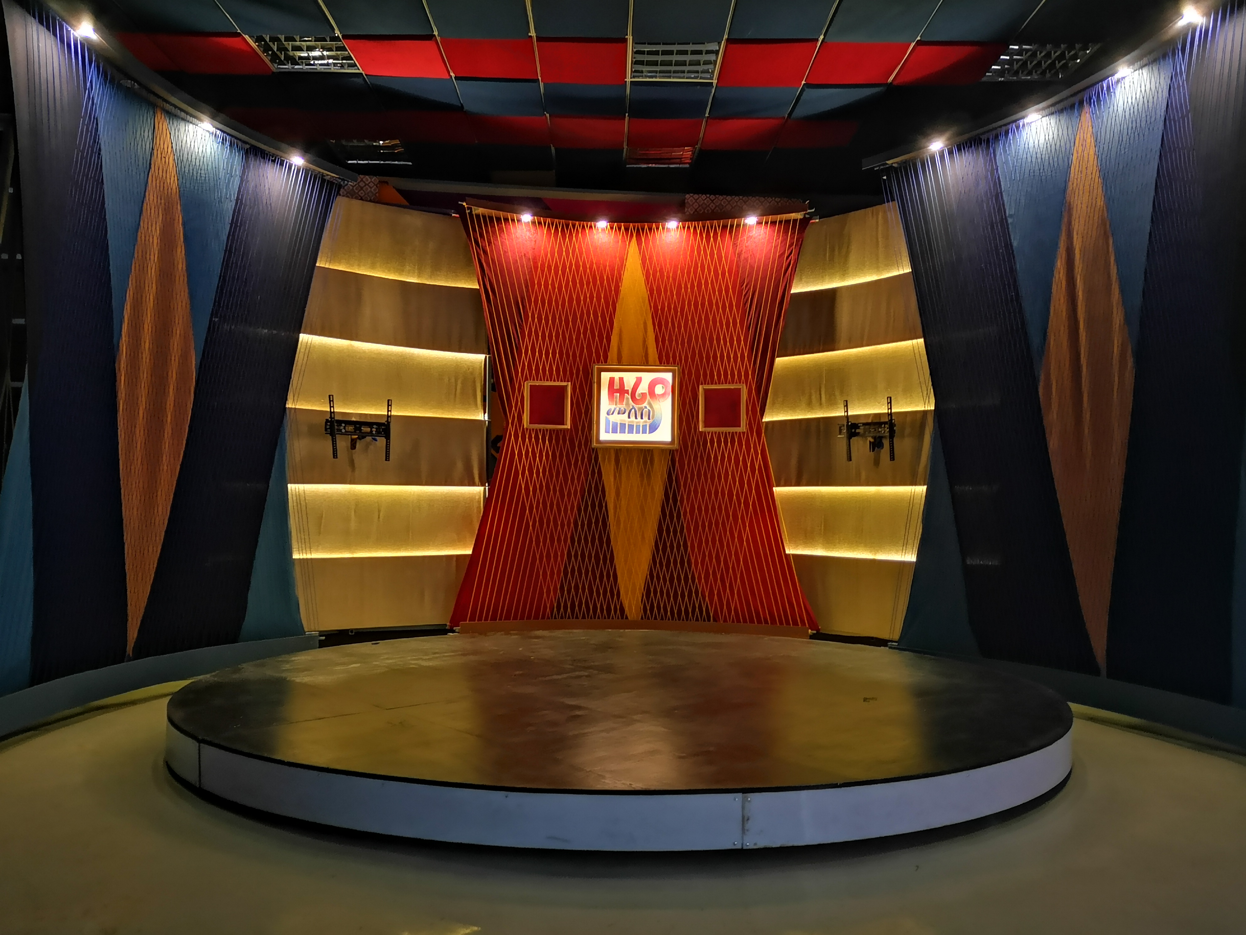 Zurya Meles - FBC studio