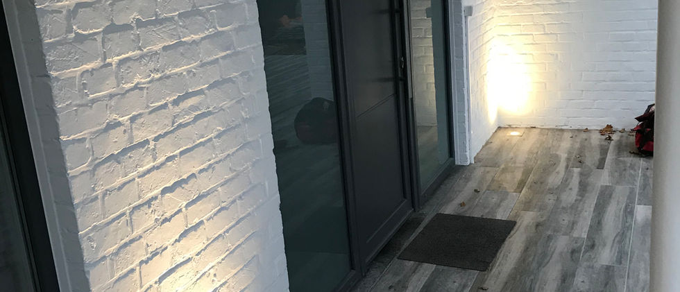 Plaatsing grondspots terras (1).JPG