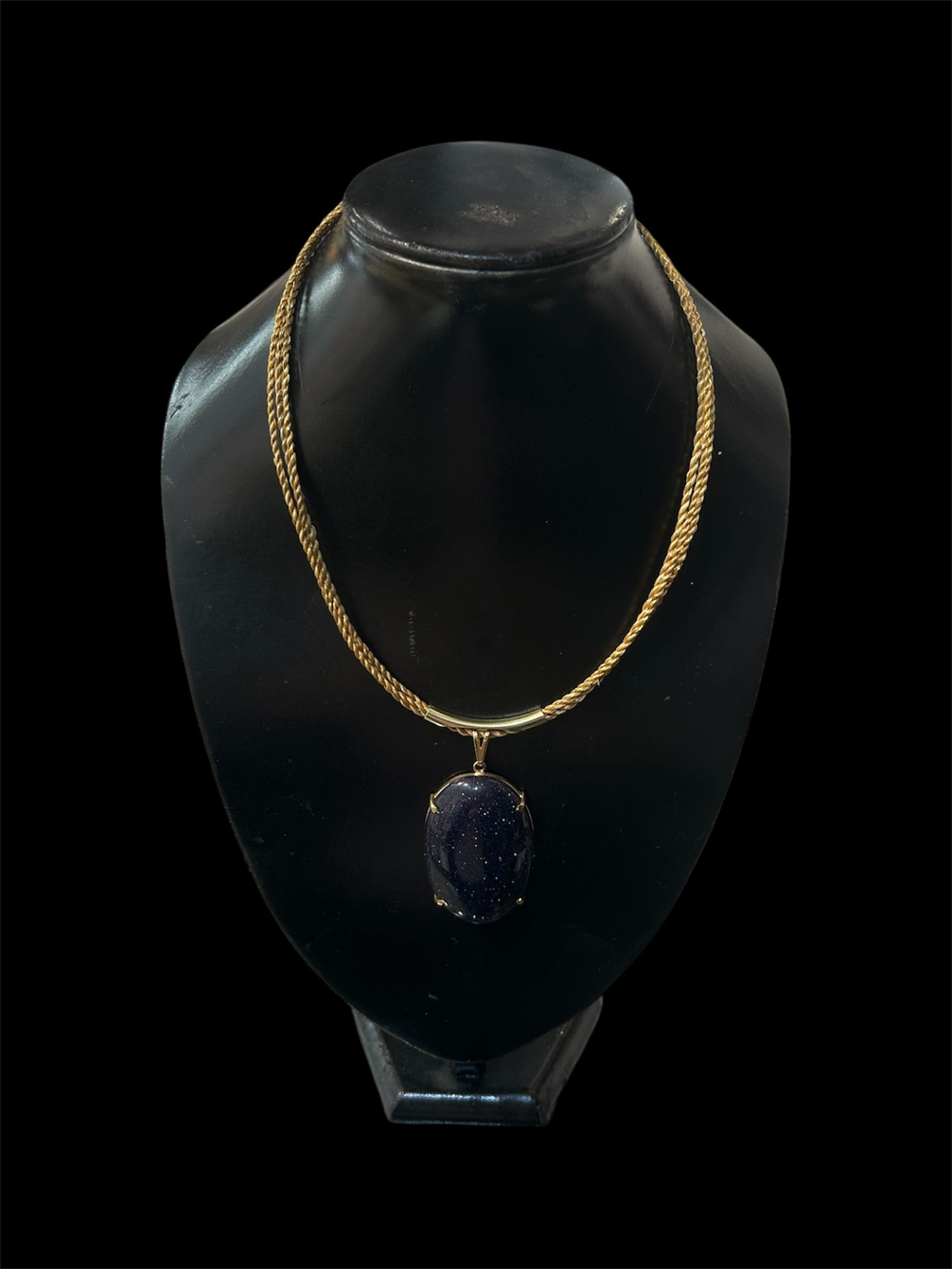 Collier Peggy