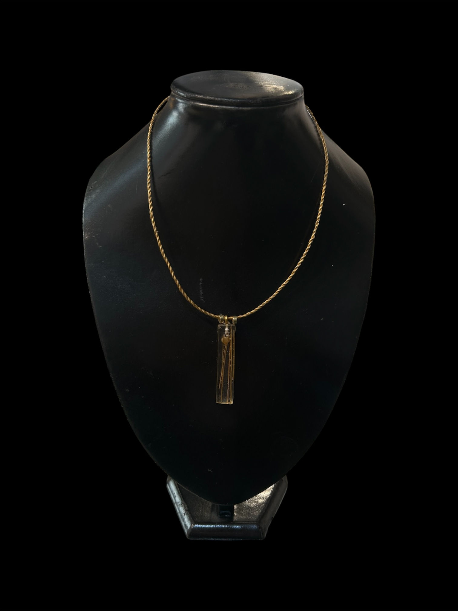 Collier Allison