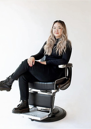 Linh Nguyen, owner and stylist at wave studio salon in long beach