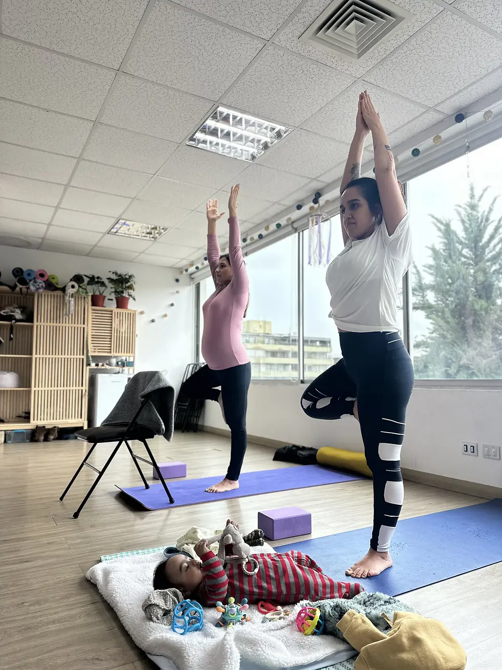 Miniatura: Yoga Postparto