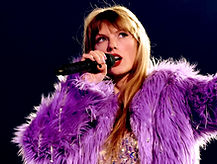 Taylor Swift_edited_edited_edited.jpg