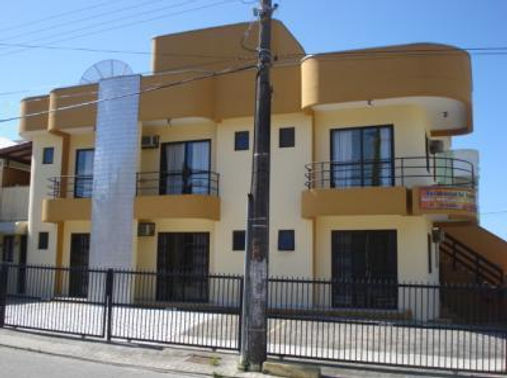 kitinete fachada.jpg